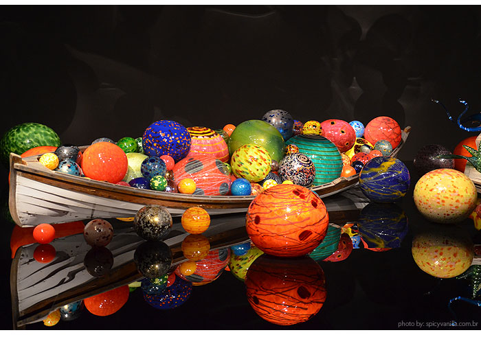 Chihuly_Garden_glass_seattle